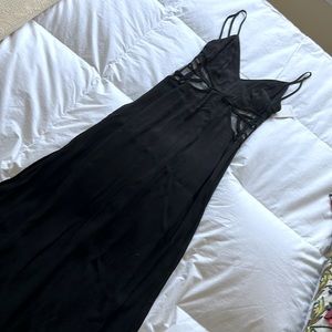 Tobi Black Maxi Dress
